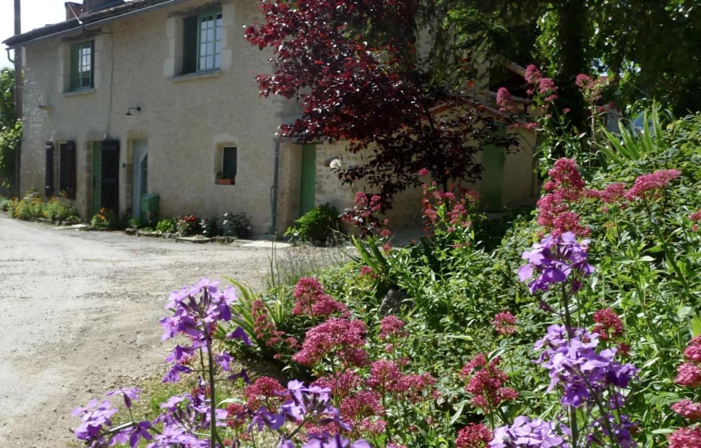Bois Mort Farm Villa Gourgé Екстериор снимка